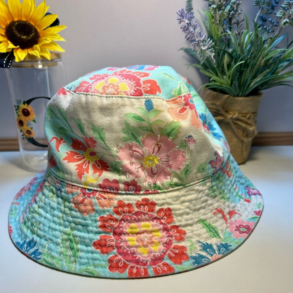 🔥Liz Claiborne Floral Beaded Bucket Hat - Great Summer Hat!!